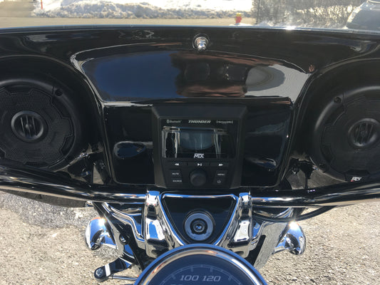 FAIRING QUATTRO FREE-WHEELER (4 SPEAKERS+RADIO)