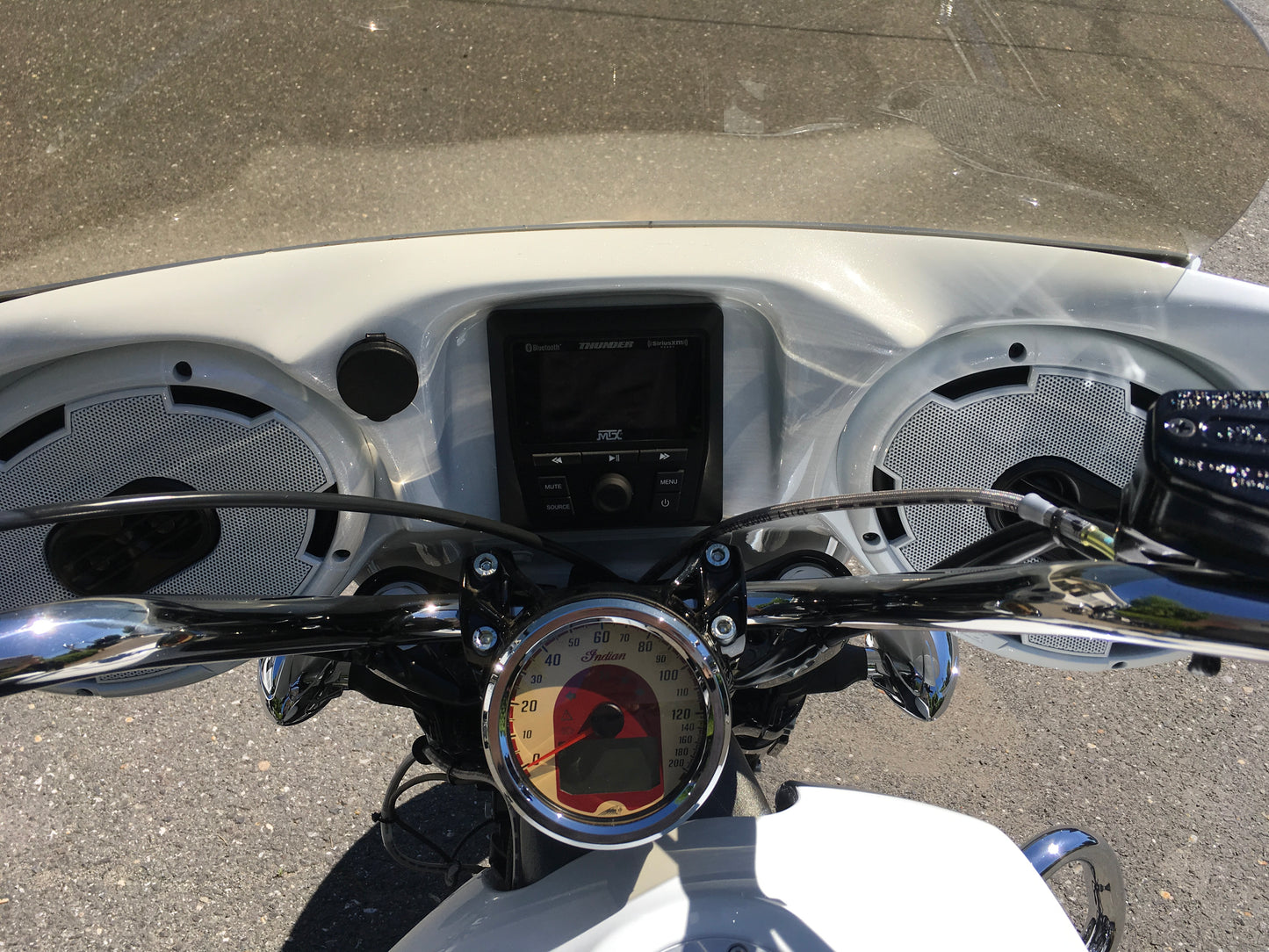 INDIAN SIXTY/SCOUT FAIRING (RADIO+SPEAKER)